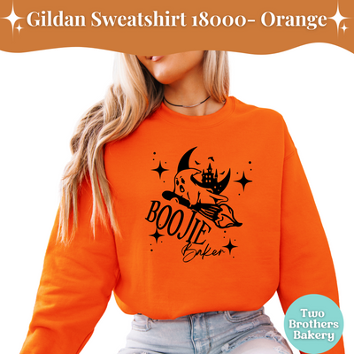 Boojie Baker Halloween Sweatshirt, Gildan Crewneck For Bakers, Fall Baking Shirt, Ghost Kitchen Sweatshirt, Spooky Season Bakery Top