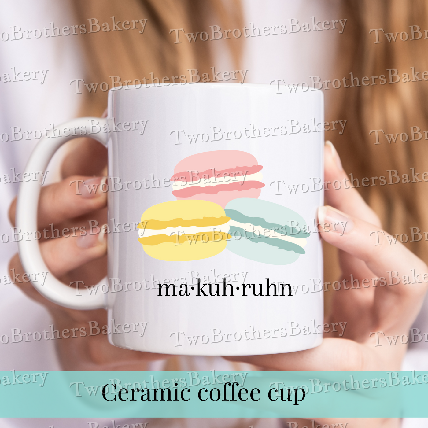 (Ma*kuh*ruhn) Macaron coffee cup