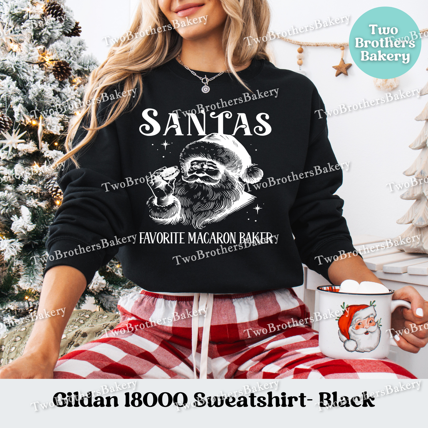 Santas Favorite Macaron Baker, Christmas Baking Sweatshirt, Santas Favorite Baker, Christmas Macarons, Xmas Baking, Holiday Baking Tee