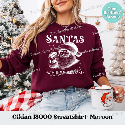 Santas Favorite Macaron Baker, Christmas Baking Sweatshirt, Santas Favorite Baker, Christmas Macarons, Xmas Baking, Holiday Baking Tee