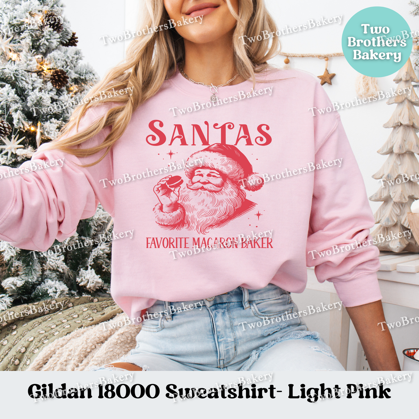 Santas Favorite Macaron Baker, Christmas Baking Sweatshirt, Santas Favorite Baker, Christmas Macarons, Xmas Baking, Holiday Baking Tee